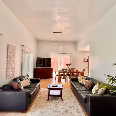 Family * カレタ・デ・フステ